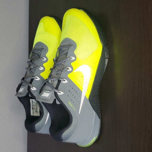 Womens Nike Metcon 2 Crossfit lifting - Picture 3 of 6